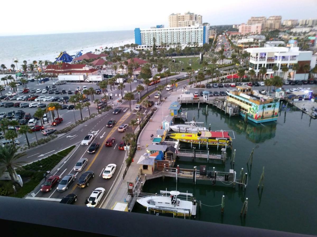 Tropical Sky Ranch Motel Clearwater Beach Bagian luar foto